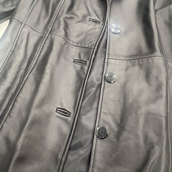Black Leather Nora button down trench - Picture 2 of 15